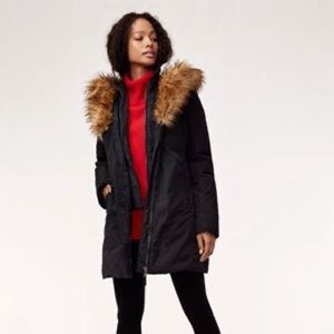 Aritzia Babaton Julien Parka